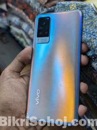 Vivo x60